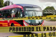 Estudiante del Externado muere atropellada por bus de Transmilenio en Bogotá