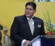 Fallece expresidente de Surinam Chan Santokhi, líder de reformas económicas