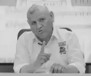 Fallece Napoleón Becerra, candidato presidencial peruano, en accidente de tránsito