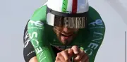 Filippo Ganna arrasa en la crono inicial de la Tirreno Adriático: Buitrago lidera a colombianos
