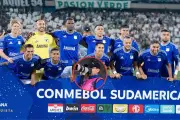 Fotógrafo de Millonarios atacado por hinchas en Medellín: seguridad lo retiró en vez de protegerlo