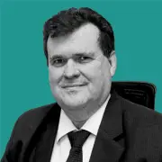 Funciones reales del presidente y secretario en consejos de administración de copropiedades