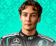 George Russell domina la clasificación sprint en China con Mercedes logrando un doblete
