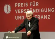 Habermas murió pesimista ante el declive de la democracia que defendió toda su vida