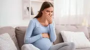 Hiperémesis gravídica: la grave condición que afecta a embarazadas y causa hospitalización