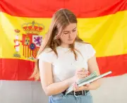 Icetex abre convocatoria de becas del 50% para maestrías en España en 2026