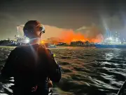 Incendio voraz consume dos restaurantes en Barranquilla y afecta comercios aledaños