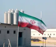 Irán intensifica ofensiva en el Golfo con ataques simultáneos en tres países