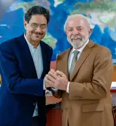 Iván Cepeda se reúne con Lula da Silva en Brasilia en clave presidencial