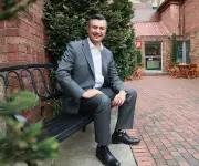 Javier Salinas, economista jefe de LarrainVial, analiza el mercado de inversiones local e internacional