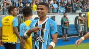 José Enamorado marca su primer gol con Gremio en victoria clave del Campeonato Gaucho