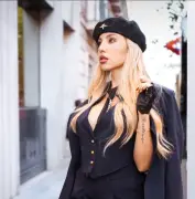 Karla Herrera lleva su moda arquitectónica colombiana al Paris Fashion Week