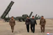 Kim Jong-un prueba misiles con su hija Ju-ae en demostración de poderío militar norcoreano