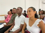 Manos Visibles otorgará 200 becas para jóvenes líderes del Pacífico colombiano