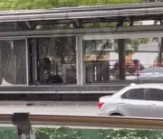 Metrolínea en crisis: Incendios, vandalismo y abandono erosionan el transporte masivo de Bucaramanga