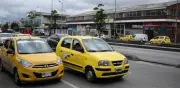 Ministerio de Transporte activa línea de crédito de $14.800 millones para taxis eléctricos en Colombia