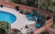 Niño declarado muerto tras ahogarse en piscina en Arizona recupera signos vitales horas después