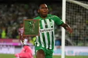 Nuevo rifirrafe de Alfredo Morelos: tensión con técnico del Pasto en victoria de Atlético Nacional