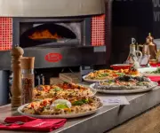 Pizzardi Artigianale: La Auténtica Pizza Napolitana que Transporta a Italia en Bogotá