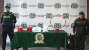 Policía de Bogotá incauta cocaína oculta en aros de baloncesto en aeropuerto El Dorado