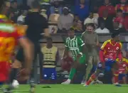 Polémica en la Liga BetPlay: Técnico del Deportivo Pasto simula agresión de Alfredo Morelos