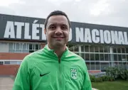 Presidente de Atlético Nacional defiende a periodista y critica radicalización de hinchas