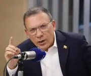 Roy Barreras gana Consulta por la Vida y critica a Petro por desestimular participación