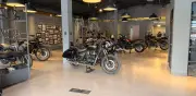 Royal Enfield reinaugura tienda en Bogotá con festival de servicio y pruebas de manejo