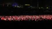 Sabrina Carpenter cierra con provocativo show el Estéreo Picnic en Bogotá ante 40.000 asistentes