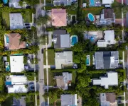 Tasas hipotecarias en EE.UU. registran mayor alza desde septiembre, alcanzando 6,19%