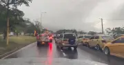 Taxistas de Bucaramanga protestan en vía a Palonegro por incumplimiento de resolución