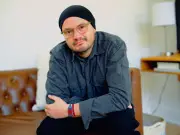 Un cambio de asiento salvó a Juan Arredondo, ahora nominado al Óscar 2026 con documental sobre la guerra