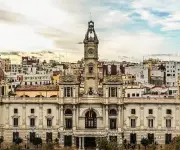 Valencia solicita autorización para invertir superávit de 38 millones de euros