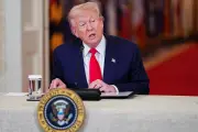 Video de Trump sin contexto intensifica incertidumbre en conflicto con Irán que entra en quinta semana