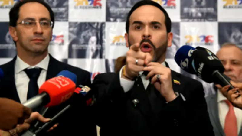 Abelardo de la Espriella rechaza debate en el Congreso: "No es correcto para campañas"