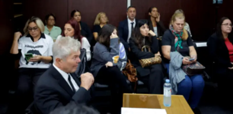 Abogado y dos hermanas de Maradona a juicio por administración fraudulenta de su marca