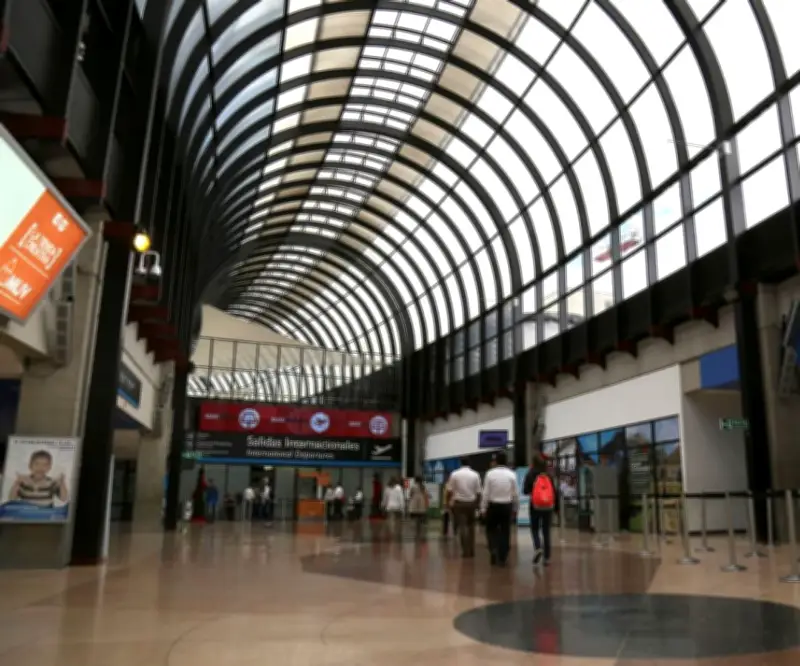 Aeropuerto José María Córdova ampliará sala de espera y sumará puertas de embarque
