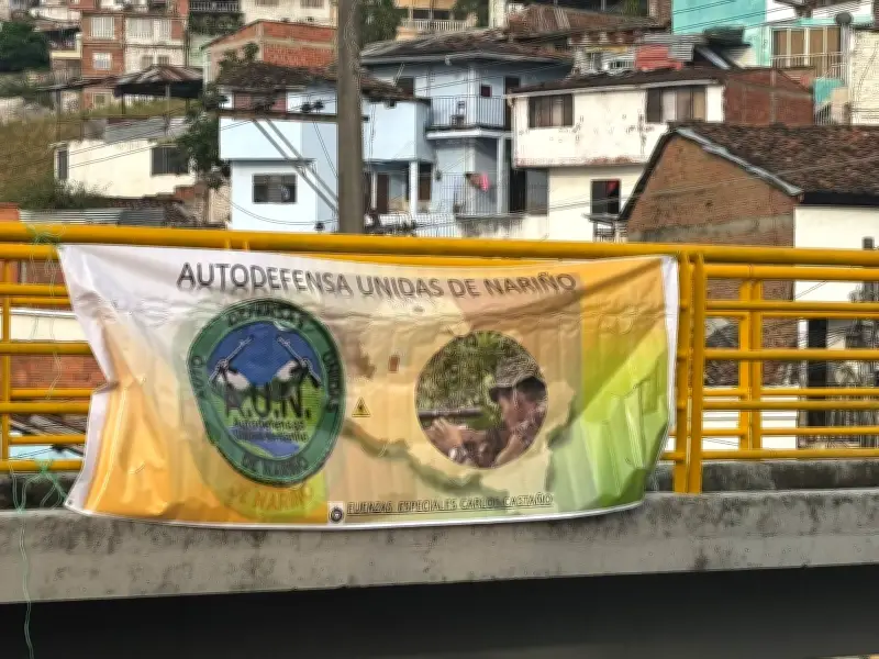 Alerta en Cali por pancartas y grafitis de Autodefensas Unidas de Nariño: Policía activa protocolos