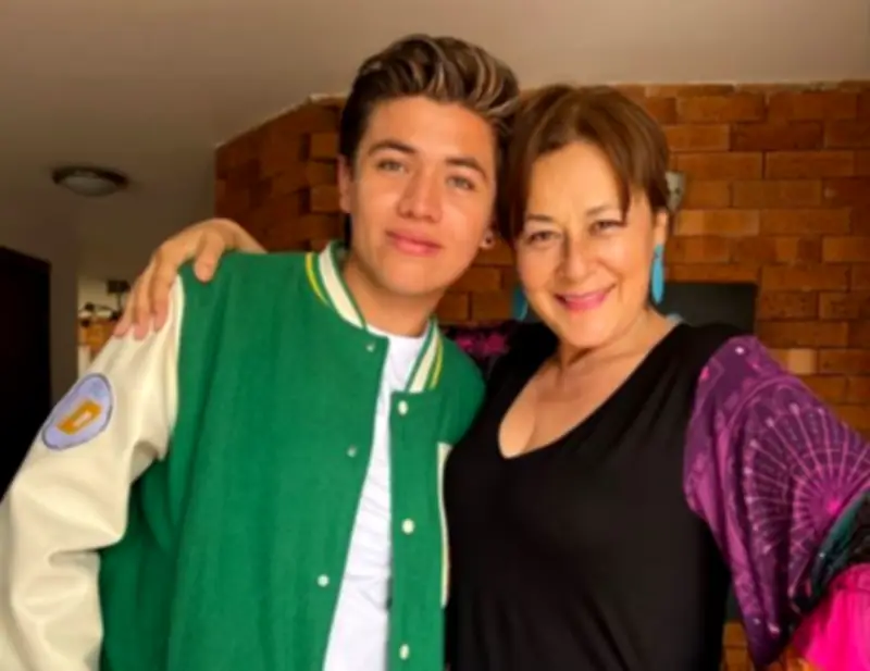 Alina Lozano y Jim Velásquez confirman su separación: fin de una era en redes sociales