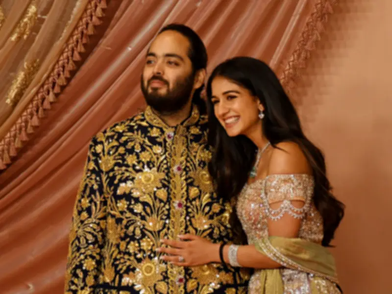 Anant Ambani ofrece llevar 80 hipopótamos de Colombia a la India