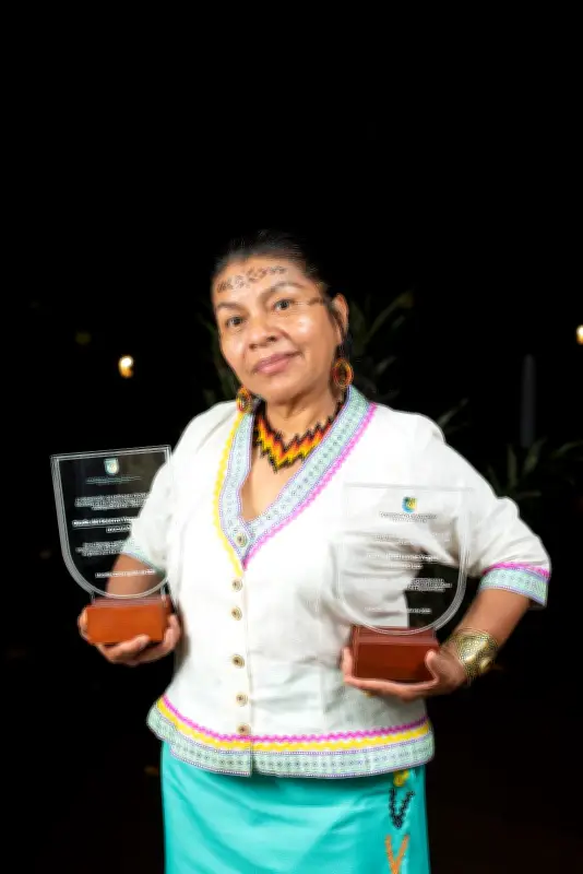 Antioqueña de Oro 2026: Convocatoria amplía a 25 premios para mujeres líderes del departamento