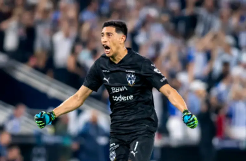 Arquero argentino Esteban Andrada agrede a capitán rival en Segunda División de España