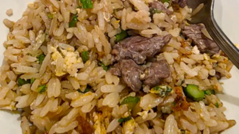 Arroz frito con espárragos: receta fácil de Harry Sasson