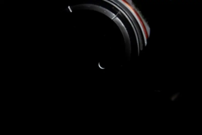 Artemis II de la NASA realiza histórico sobrevuelo lunar este lunes