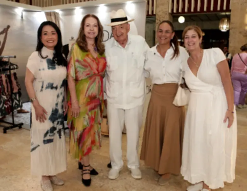 Artistas colombianos destacan en exposición colectiva con obras de gran impacto visual