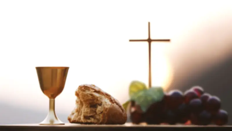 Ayuno en Viernes Santo: riesgos para la salud y alternativas espirituales