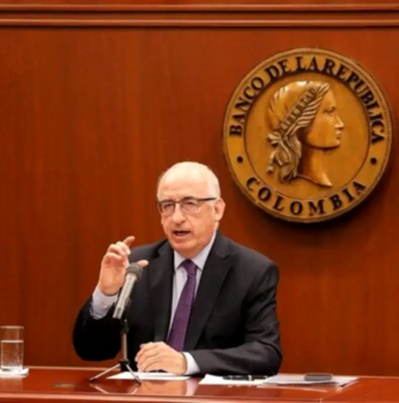 Banco de la República sube tasa de interés al 11,25% y ministro Ávila renuncia a la Junta