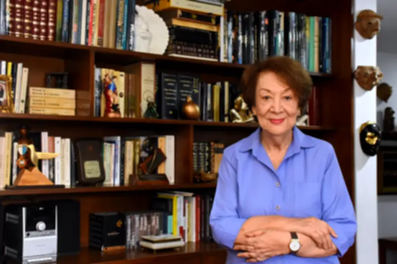 Beatriz López rinde homenaje a Aura Lucía Mera: una vida de periodismo y rebeldía