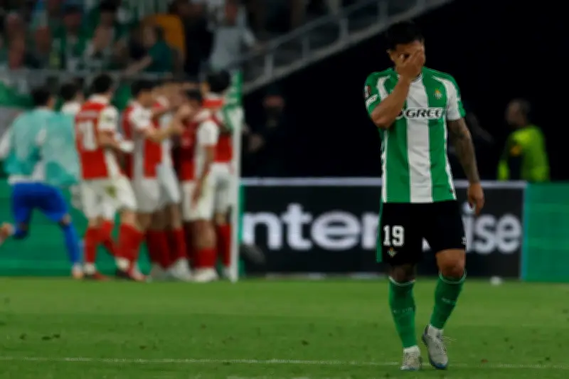 Betis con 'Cucho' Hernández queda eliminado de Europa League tras caer ante Braga