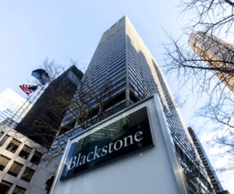 Blackstone planea salida a bolsa de US$2.000 millones para compra de centros de datos